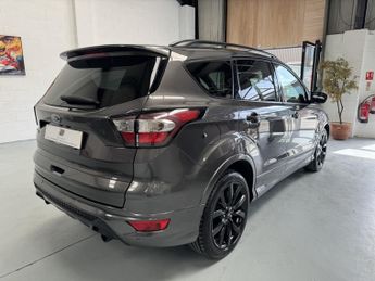 FORD KUGA 2.0 ST-LINE X TDCI 5DR Semi Automatic
