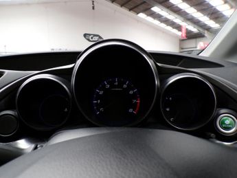 HONDA CIVIC 1.8 I-VTEC ES 5DR Automatic