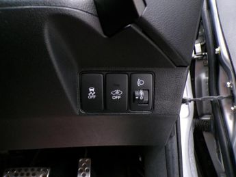 HONDA CIVIC 1.8 I-VTEC ES 5DR Automatic
