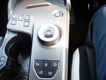 KIA SPORTAGE 1.6 GT-LINE S 5DR AUTOMATIC