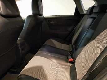 TOYOTA AURIS 1.8 VVT-I EXCEL 5DR CVT
