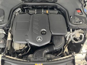 MERCEDES-BENZ E-CLASS 2.0 E 220 D AMG LINE PREMIUM 5DR Automatic