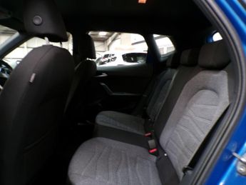 SEAT ARONA 1.0 ECOTSI XPERIENCE DSG 5DR Semi Automatic