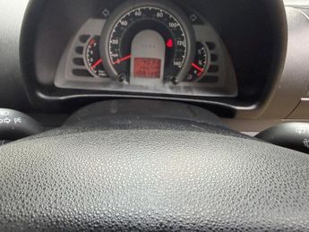 VOLKSWAGEN FOX 1.4 URBAN 75 3DR Manual