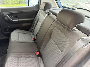 SKODA FABIA 1.2 SE 12V 5DR Manual