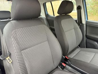 SKODA FABIA 1.2 SE 12V 5DR Manual