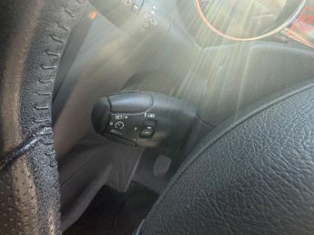 PEUGEOT 5008 1.6 HDI EXCLUSIVE 5DR Manual