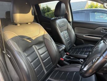 MITSUBISHI L200 2.4 DI-D 4WD BARBARIAN DCB