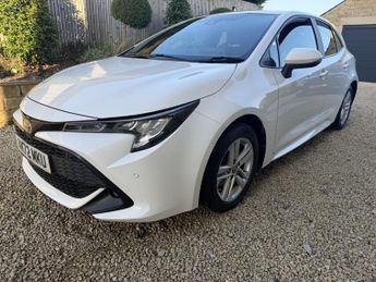 TOYOTA COROLLA 1.8 ICON TECH 5DR CVT