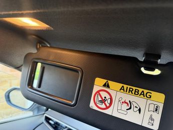 TOYOTA COROLLA 1.8 ICON TECH 5DR CVT