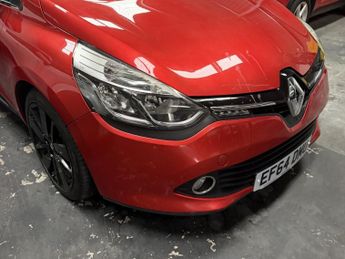 RENAULT CLIO 1.5 DYNAMIQUE S MEDIANAV DCI 5DR Automatic