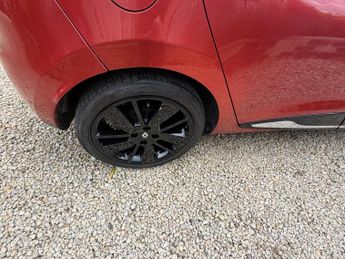 RENAULT CLIO 1.5 DYNAMIQUE S MEDIANAV DCI 5DR Automatic