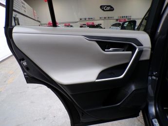 TOYOTA RAV-4 2.5 VVT-I EXCEL 5DR CVT