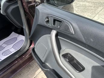 FORD FIESTA 1.6 ECONETIC TDCI 5DR Manual