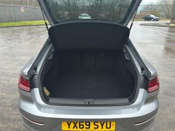 VOLKSWAGEN ARTEON 2.0 R-LINE TDI DSG 5DR Semi Automatic