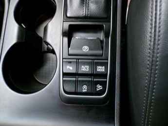 HYUNDAI TUCSON 1.7 CRDI SPORT EDITION 5DR Semi Automatic