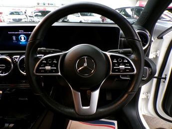 MERCEDES-BENZ A-CLASS 1.5 A 180 D SPORT EXECUTIVE 5DR Automatic
