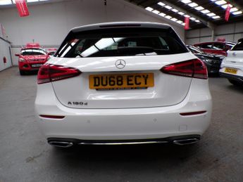 MERCEDES-BENZ A-CLASS 1.5 A 180 D SPORT EXECUTIVE 5DR Automatic