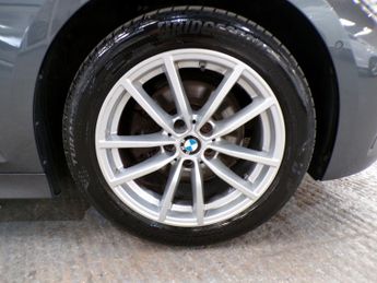 BMW 3 SERIES 2.0 320D SE 5DR Automatic