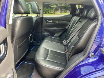 NISSAN QASHQAI 1.6 DCI TEKNA 5DR Automatic