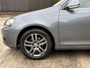 VOLKSWAGEN GOLF 1.6 SE TDI 5DR Manual