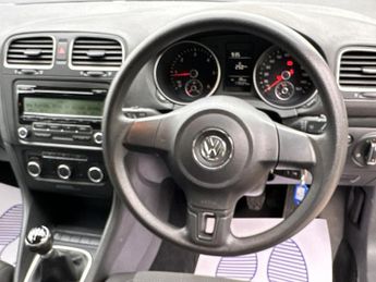 VOLKSWAGEN GOLF 1.6 SE TDI 5DR Manual