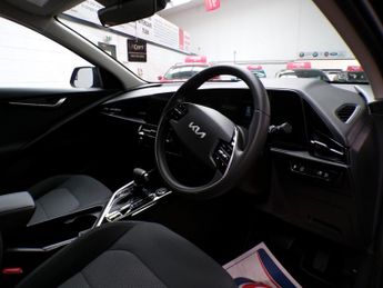 KIA NIRO 1.6 2 5DR Semi Automatic