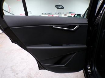 KIA NIRO 1.6 2 5DR Semi Automatic