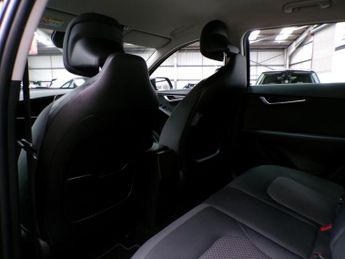 KIA NIRO 1.6 2 5DR Semi Automatic
