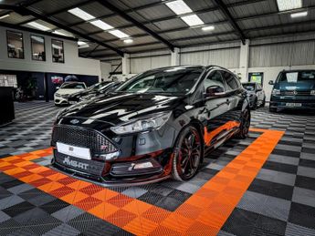Ford Focus 2.0 ST-3 TDCI 5DR Manual
