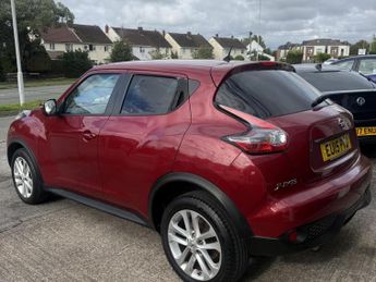 NISSAN JUKE 1.2 ACENTA PREMIUM DIG-T 5DR Manual