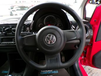 VOLKSWAGEN UP 1.0 MOVE UP 5DR Semi Automatic