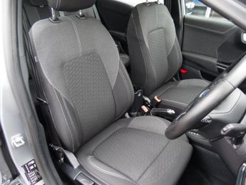 FORD PUMA 1.0 TITANIUM MHEV 5DR AUTOMATIC