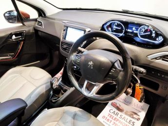 PEUGEOT 208 1.2 ROLAND GARROS 5DR Manual