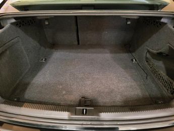 AUDI A4 2.0 TDI SE 4DR Manual