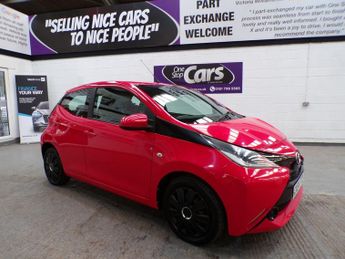 Toyota AYGO 1.0 VVT-I X-PLAY 5DR Manual