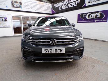 VOLKSWAGEN TIGUAN 1.5 R-LINE TSI DSG 5DR Semi Automatic