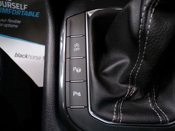 VOLKSWAGEN TIGUAN 1.5 R-LINE TSI DSG 5DR Semi Automatic