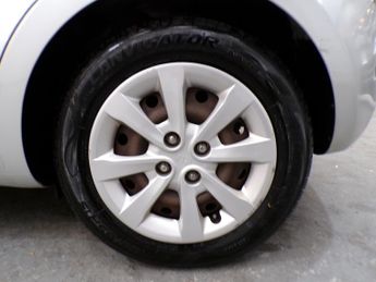 KIA RIO 1.2 1 5DR Manual