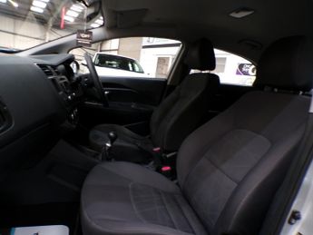 KIA RIO 1.2 1 5DR Manual