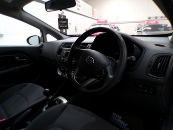 KIA RIO 1.2 1 5DR Manual