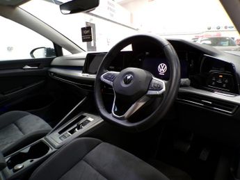 VOLKSWAGEN GOLF 2.0 STYLE TDI DSG 5DR Semi Automatic