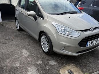 FORD B-MAX 1.6 TITANIUM 5DR Automatic