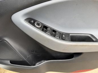 HYUNDAI I20 1.2 MPi PREMIUM 5DR Manual