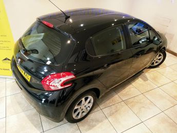 PEUGEOT 208 1.2 ACTIVE 5DR Manual