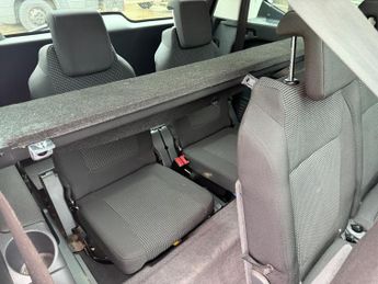 PEUGEOT 5008 1.6 HDI EXCLUSIVE 5DR Manual