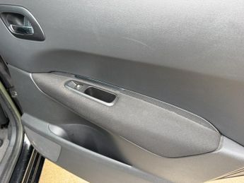PEUGEOT 5008 1.6 HDI EXCLUSIVE 5DR Manual