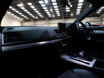 AUDI Q5 2.0 TDI QUATTRO S LINE 5DR Semi Automatic