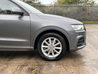 AUDI Q3 DIESEL ESTATE 2.0 TDI QUATTRO SE 5DR Semi Automatic