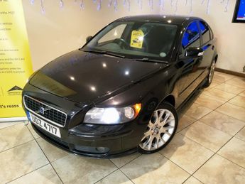 VOLVO S40 2.0 SE SPORT D 4DR Manual